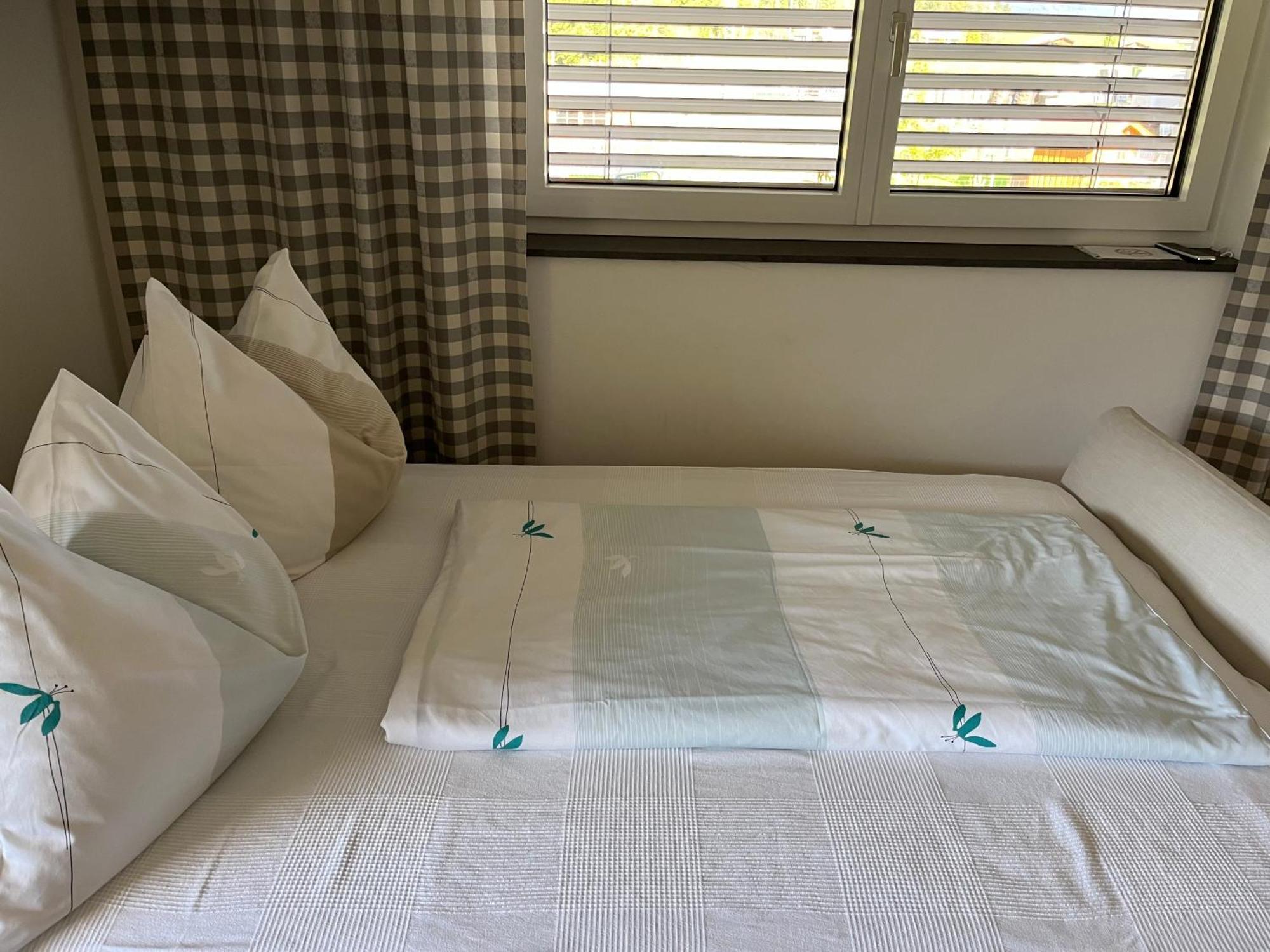 Ferienwohnung Familie Alt Rinn, Innsbruck Ngoại thất bức ảnh